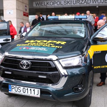 Nowoczesny sprzęt dla WOPR Wielkopolska. Trzy samochody, trzy łodzie i dron w służbie bezpieczeństwa mieszkańców